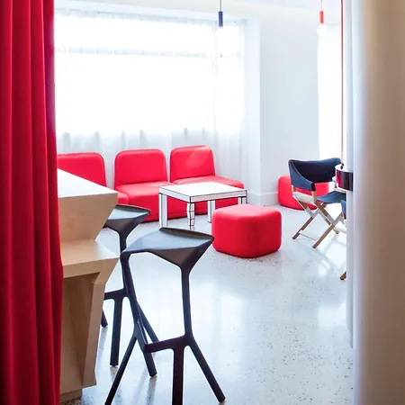 Ibis Styles Paris Mairie De Otel
