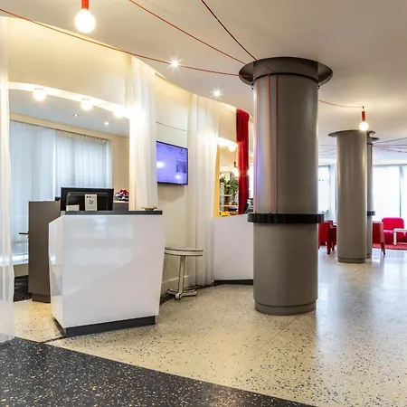 Ibis Styles Paris Mairie De Montreuil Hotel