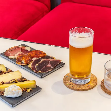 Ibis Styles Paris Mairie De Otel Montreuil (Seine-Saint-Denis)